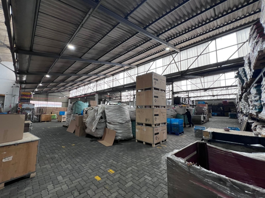 To Let commercial Property for Rent in Blackheath Industrial Western Cape